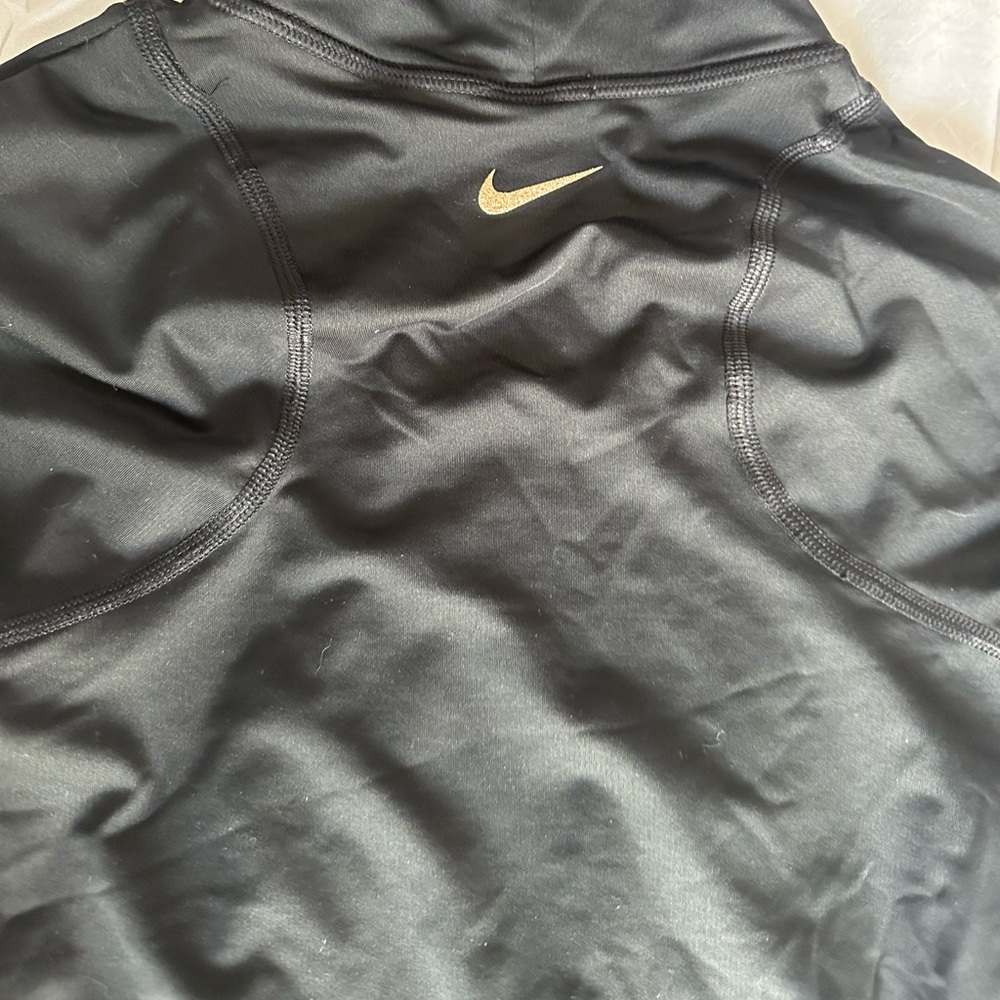 Nike pro dry fit